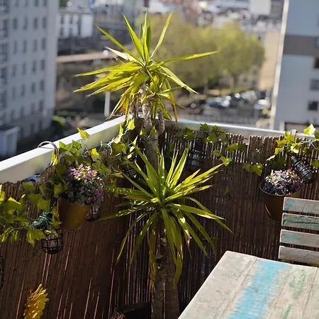 Au Jardin Suspendu * Vanves